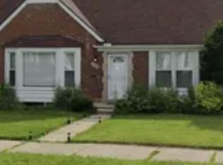 9252 Artesian St, Detroit, MI 48228