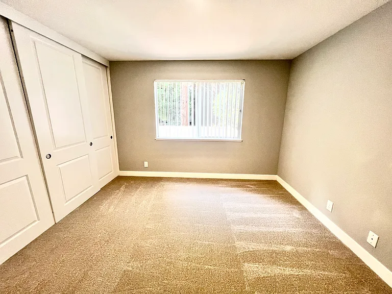 33 Hayward Ave #108 — Photo 13