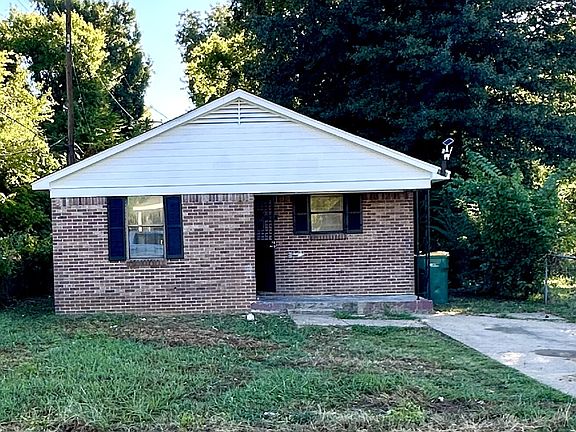 2nd image of 1220 Pond St