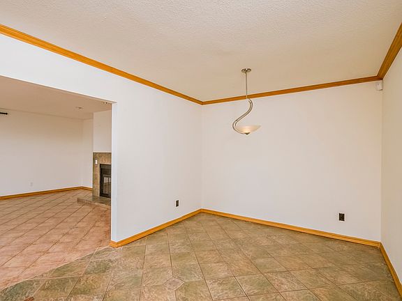 4th image of 6401 Bonnie View Dr