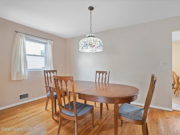 4th image of 326 Katan Ave