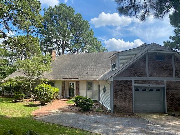 3rd image of 108 Amberwood Ct