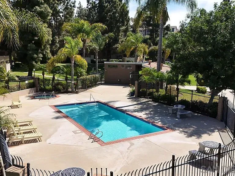 1512 Concord Way #A — Photo 42
