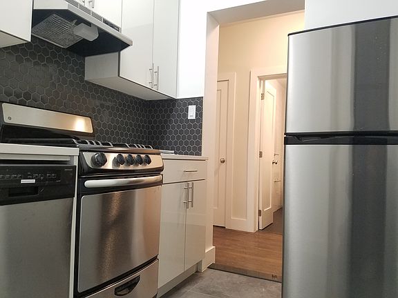 5th image of 1202 Lexington Ave APT C2