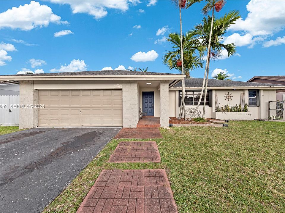 1st image of 29785 SW 164th Pl
