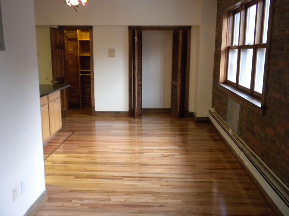 dining/living room area