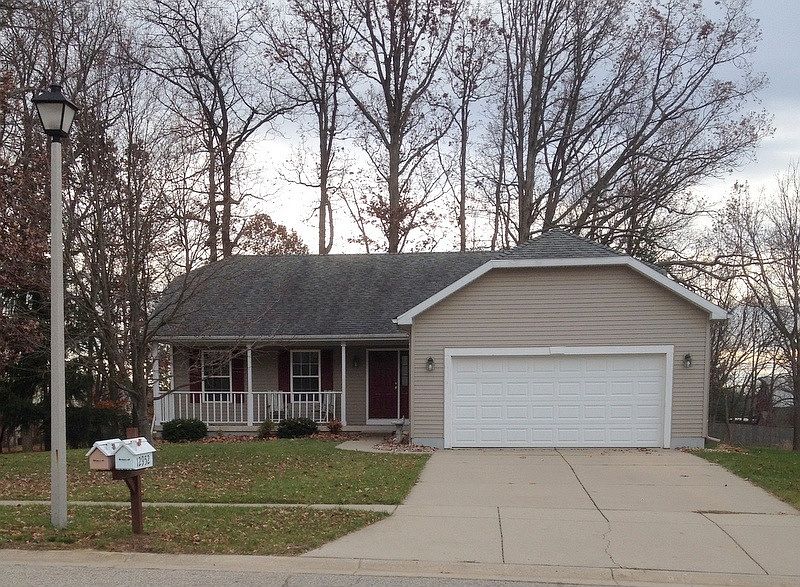 1st image of 12953 Menominee Dr