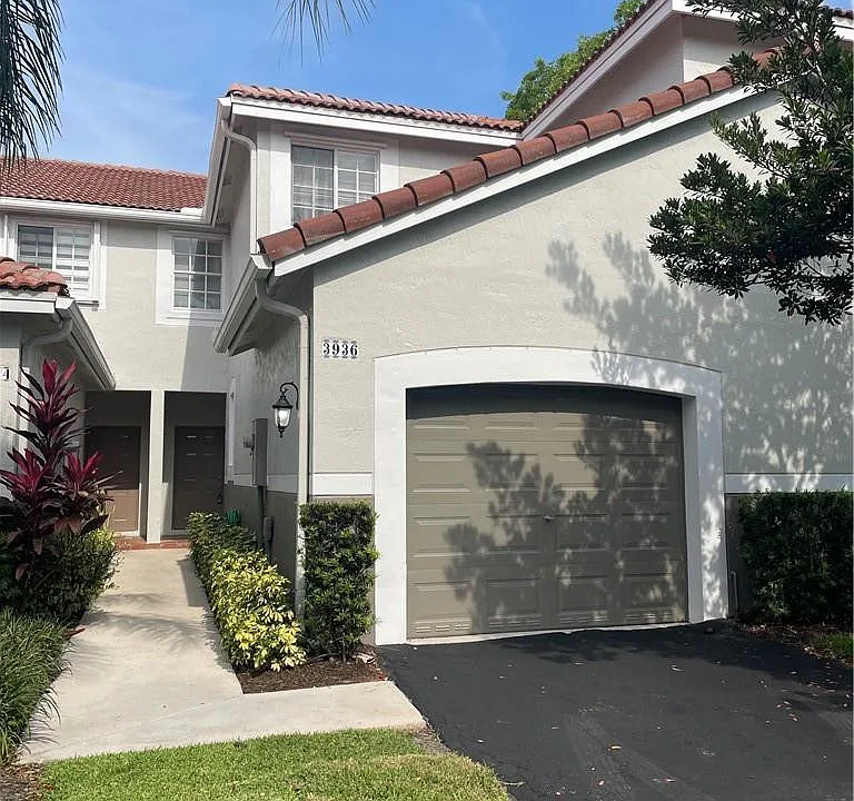 3936 San Simeon Ln #3936