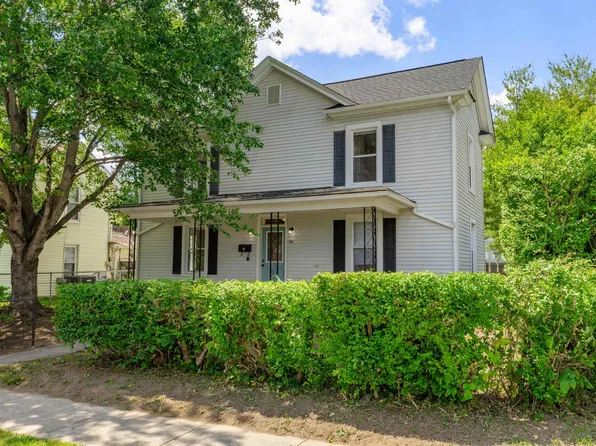 561 Arch Ave, Waynesboro, VA 22980