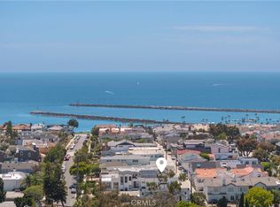 321 Larkspur Ave #1/2, Corona Del Mar, CA 92625