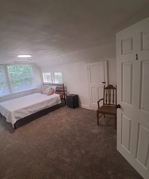 3215 E 28th St #2 — Photo 5