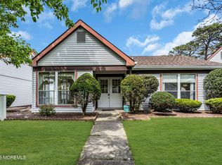 815B Liverpool Circle, Manchester, NJ 08759