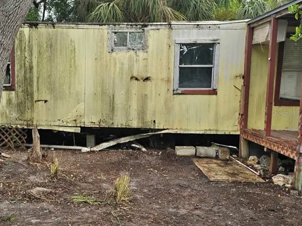 7135 Elizabeth Ave, Hudson, FL 34667