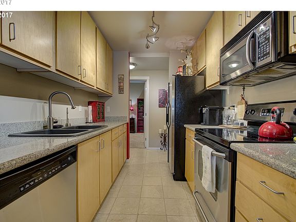 5th image of 10800 SE 17th Cir Unit 168P