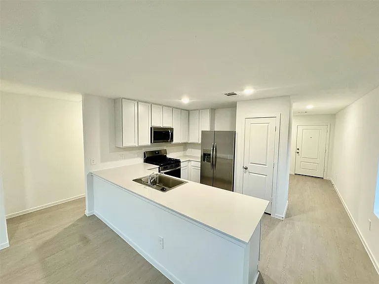 16734 Largetooth Aspen Ln — Photo 8
