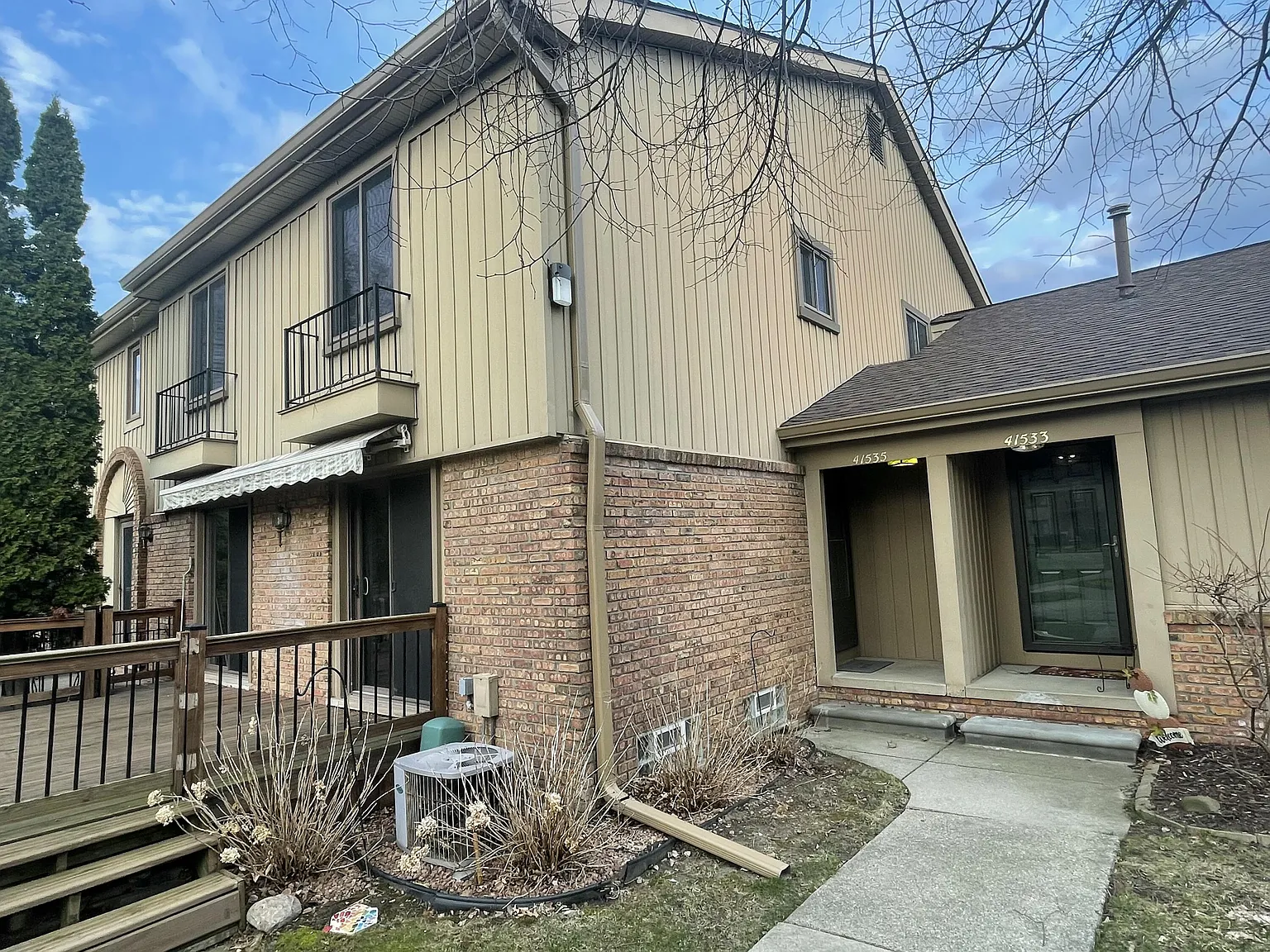 41535 Bedford Dr photo 1