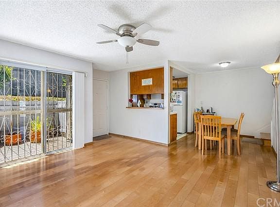 3rd image of 1916 Avinger Dr
