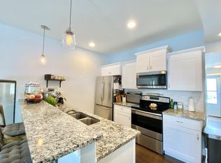 1364 Joliet St, Aurora, CO 80010