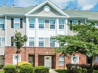 2410 Timber Ridge Ct #24, Parlin, NJ 08859