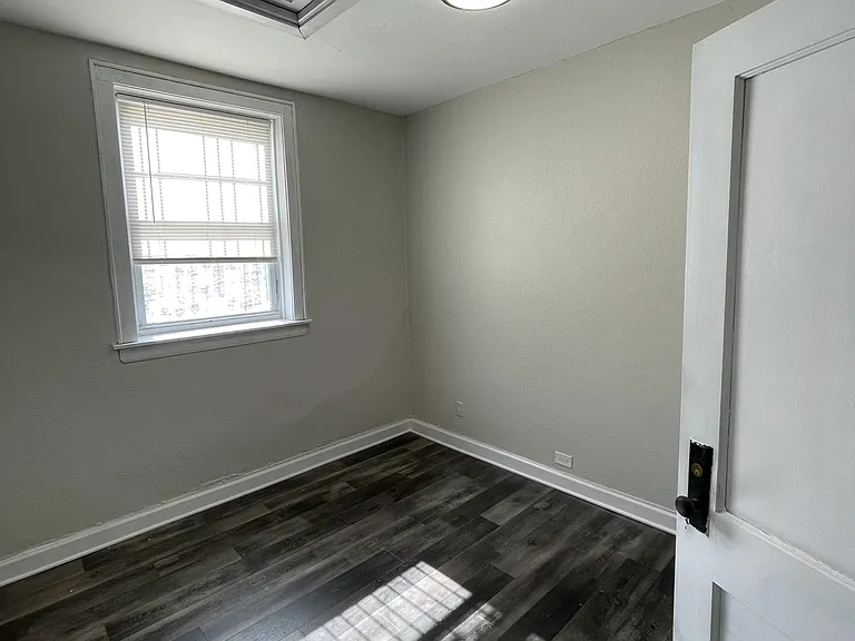 3242 N Pulaski Rd #1 — Photo 5