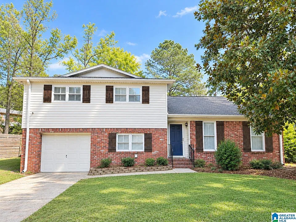 2254 Locke Cir