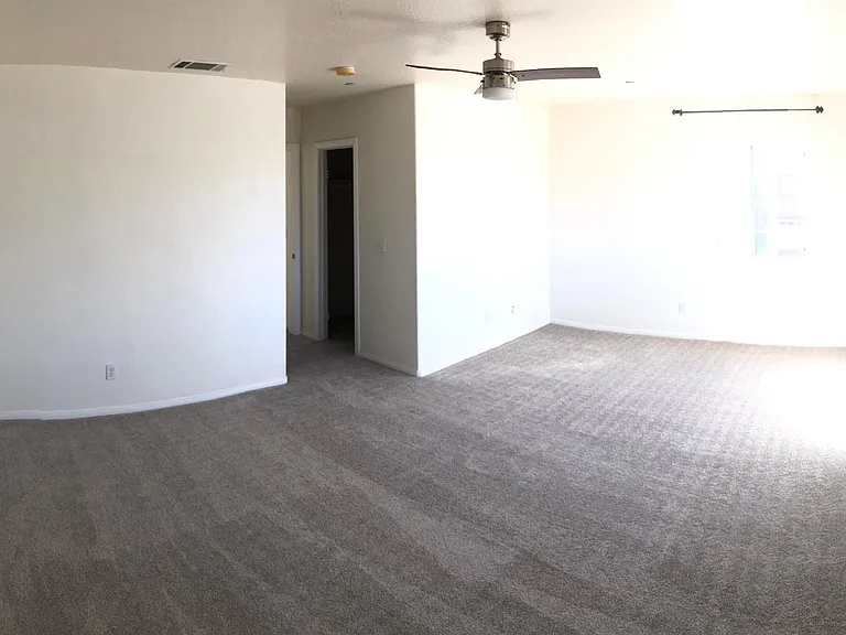 Large primary bedroom