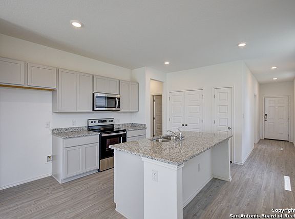 5th image of 10942 Fairchild Way