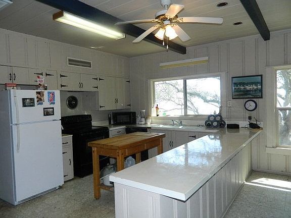 5th image of 4260 State Highway 35