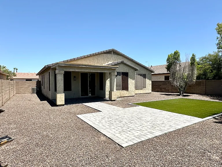 2811 E Tyson St — Photo 21