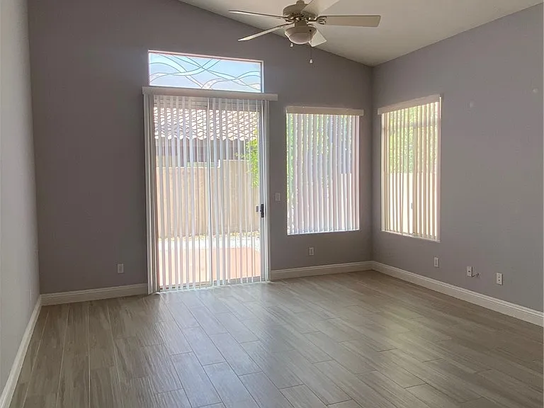 8727 Stockholm Ave — Photo 22