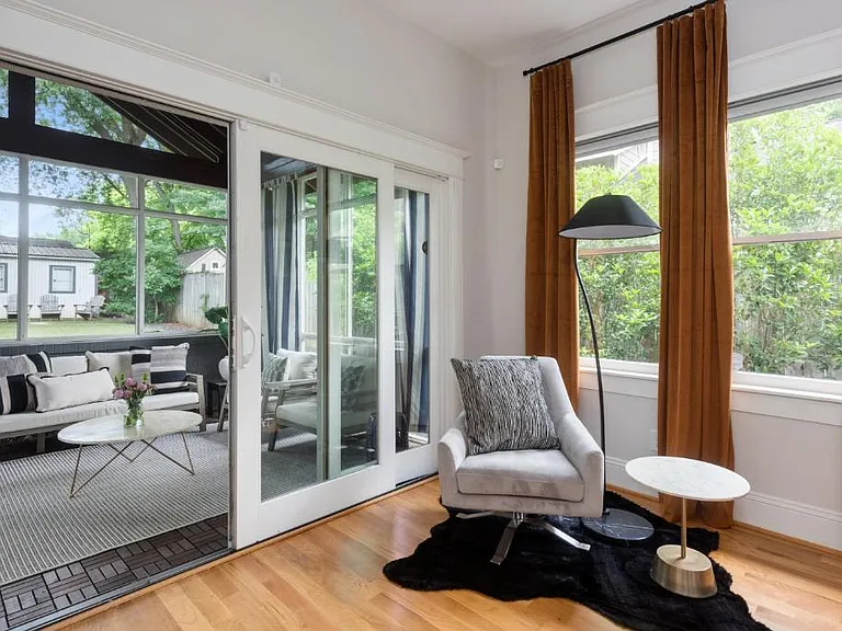 656 Virginia Ave NE — Photo 44
