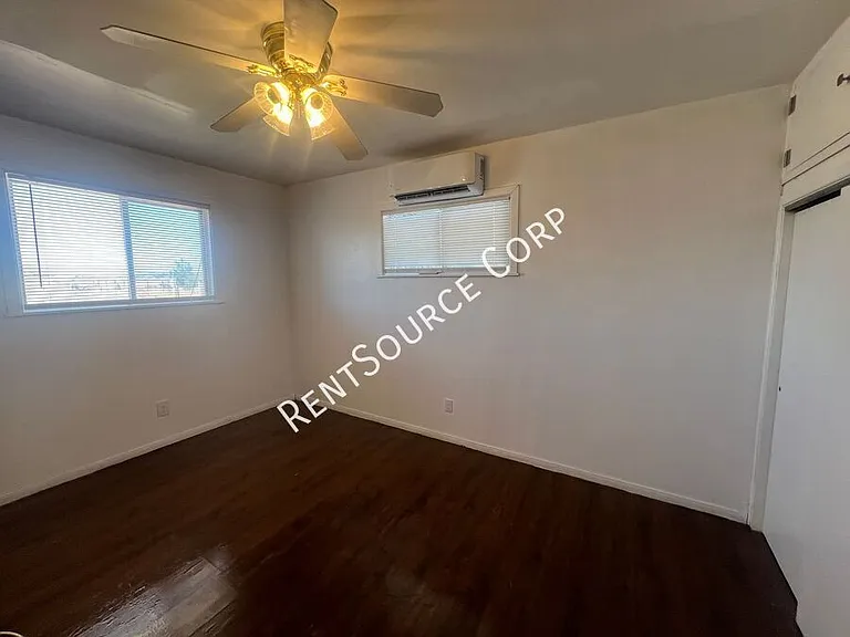 26335 Community Blvd — Photo 16