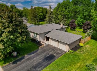 222 Walnut Cres, Barrie, ON L4N 4J6