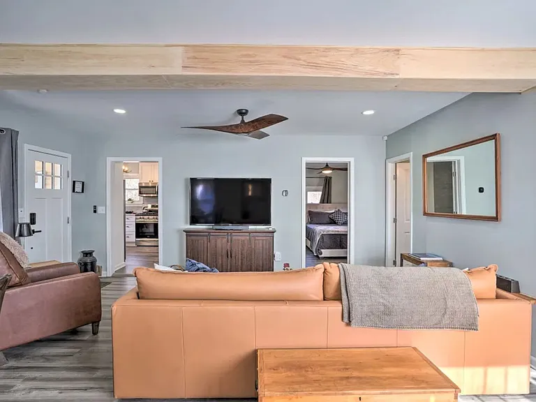 210 Hatchery Rd — Photo 9