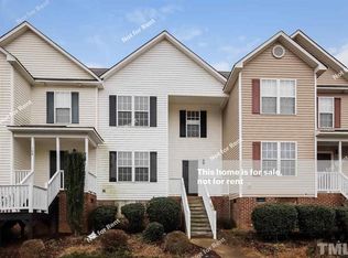 106 Piccadilly Ct, Clayton, NC 27520