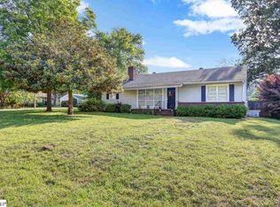 3 N Garden Cir, Greenville, SC 29615