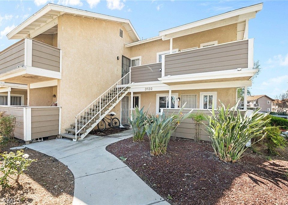 1st image of 3732 Oak Creek Dr Unit D