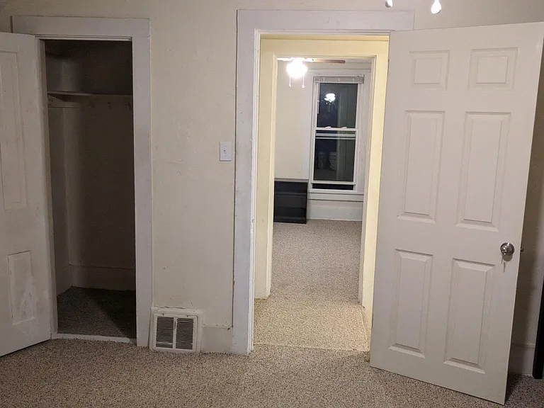 800 Franklin Ave — Photo 15