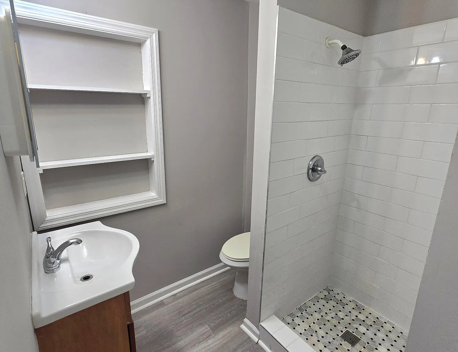 2 bed, $1,895 — Photo 4
