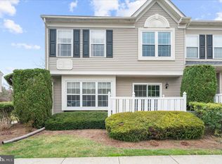 201 Black Walnut Dr, Phoenixville, PA 19460