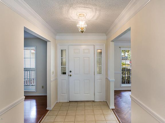 5th image of 639 Hibernia Oaks Dr
