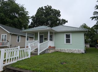 821 S Morgan St, Bluffton, IN 46714