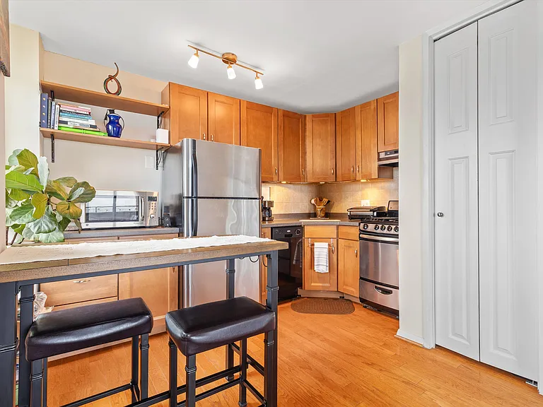 2800 Wisconsin Ave NW #PENTHOUSE — Photo 7