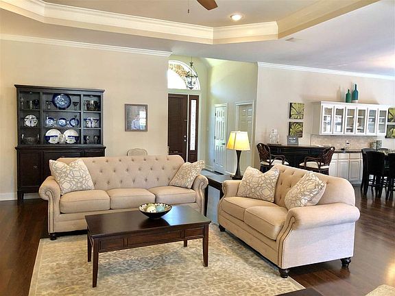5th image of 5035 Eaheart Cir