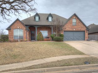 14117 S Vandalia Ave, Bixby, OK 74008