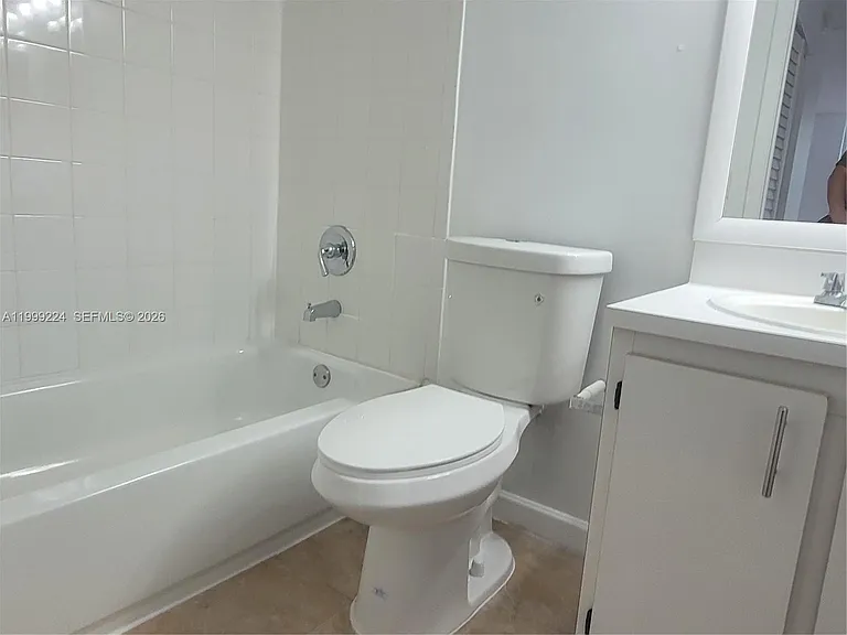 10773 Cleary Blvd #203 — Photo 6