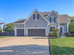 298 N Overlook St, Olathe, KS 66061