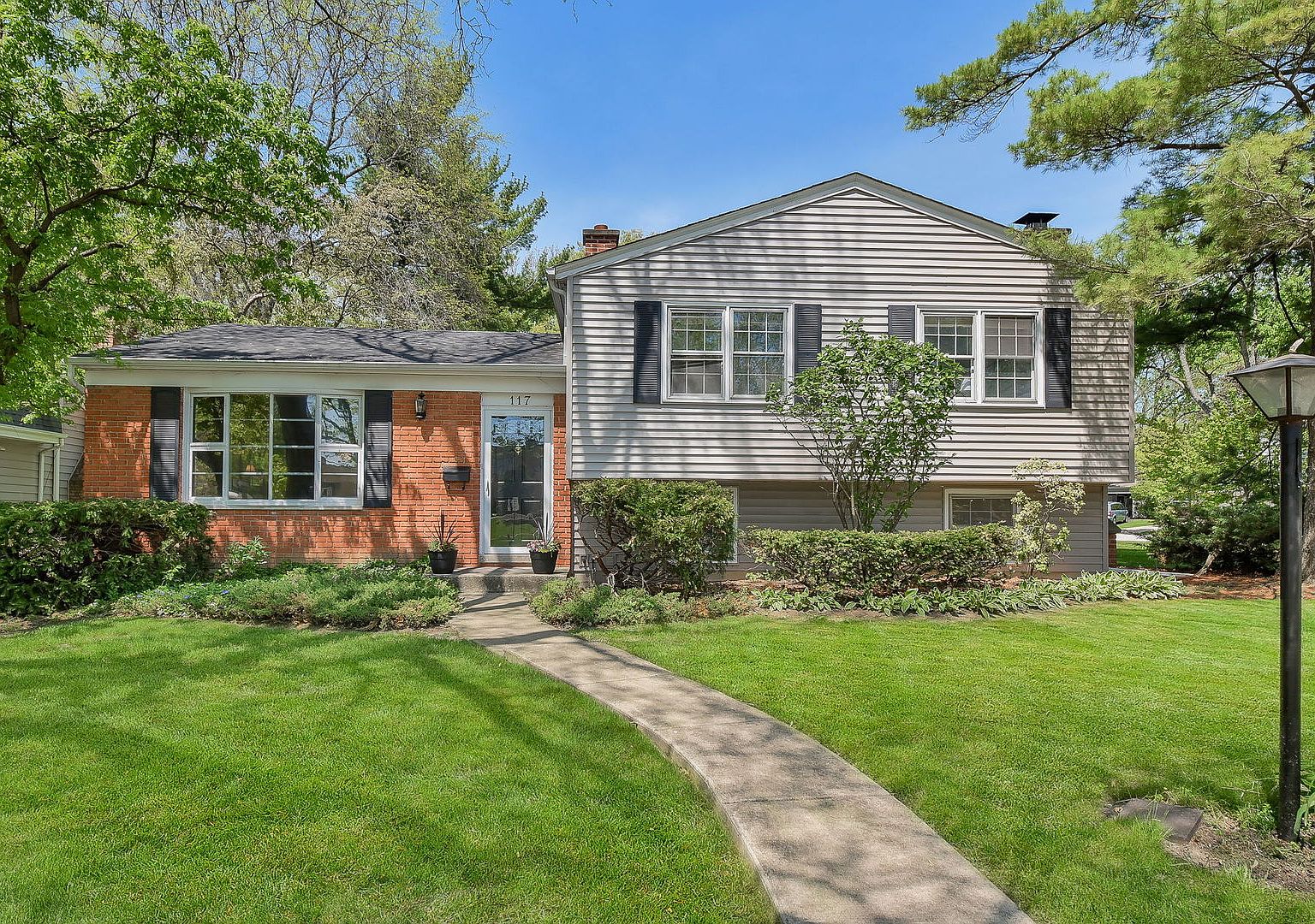 117 E 12th Ave, Naperville, IL 60563 Zillow