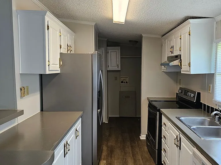 68 Constitution Way — Photo 8