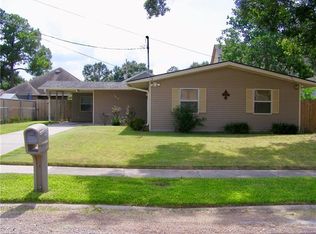 4862 Kendall Dr, New Orleans, LA 70126